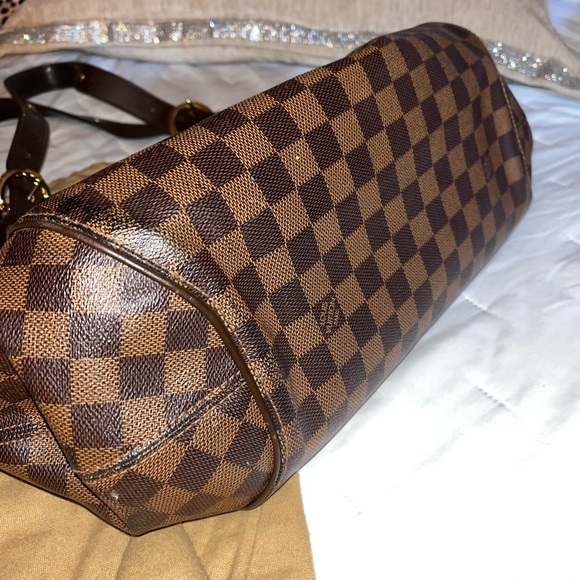 Louis Vuitton Sistina Damier Ebene Purse - Picture 15 of 16